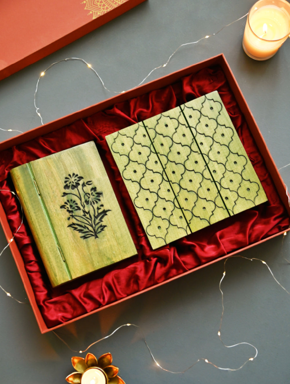 The India Craft House Heritage Gift Hamper - Medley in Green