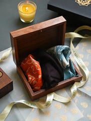 The India Craft House Heritage Gift Hamper - Tarakashi & Tailoring