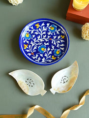 The India Craft House Heritage Gift Hamper - Blue Pottery & Shell Craft
