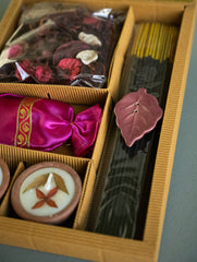 Hand Crafted Aromatic Puducherry Gift Set (Set of 5 items), Rose