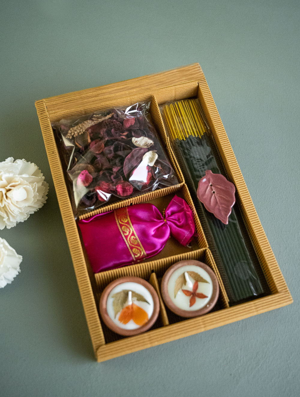 Hand Crafted Aromatic Puducherry Gift Set (Set of 5 items), Rose