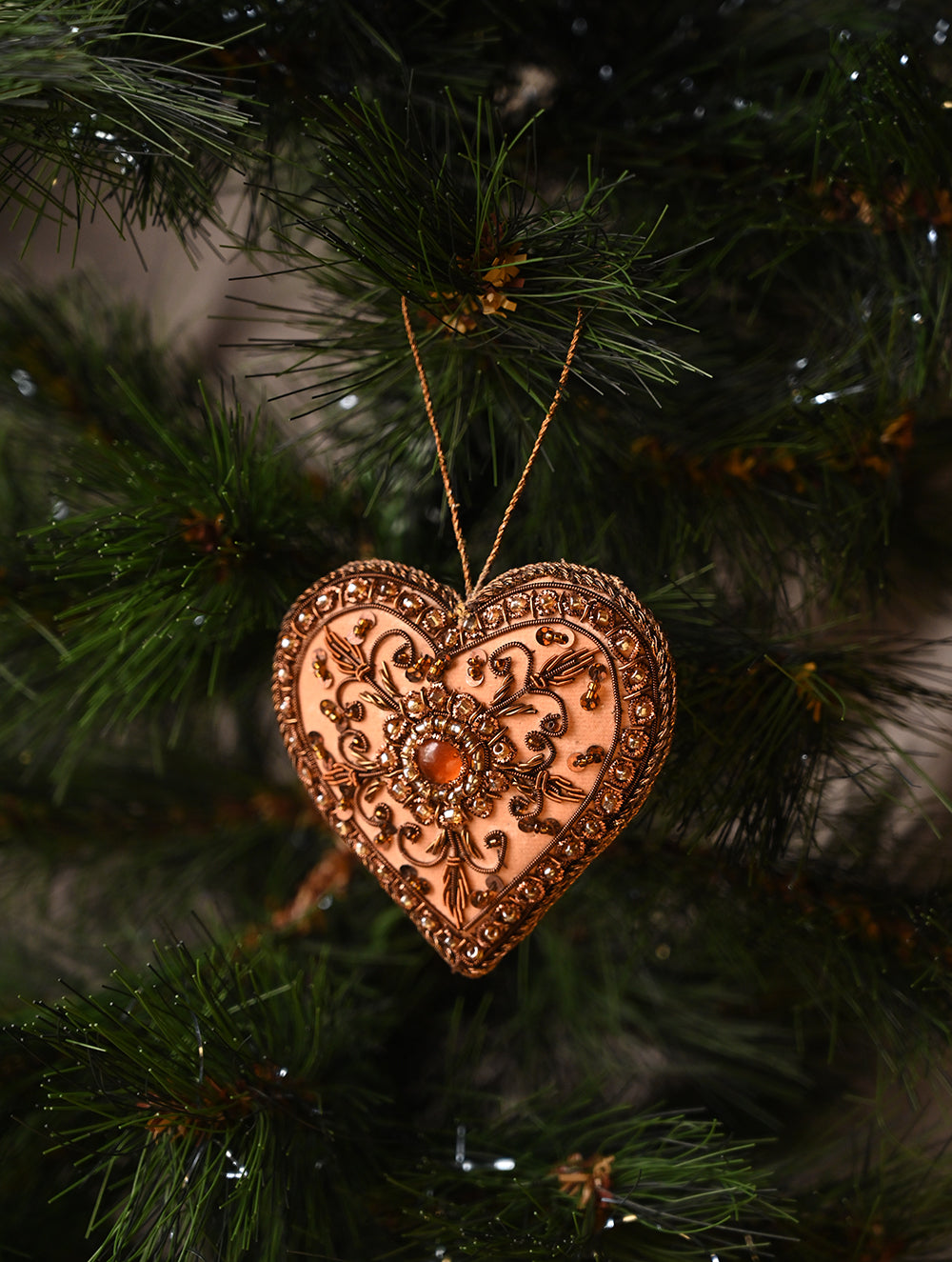 Load image into Gallery viewer, Hand Embroidered Zardozi Xmas Decorations - Beige Antique Hearts (Set of 2)