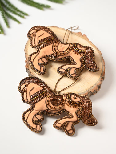 Hand Embroidered Zardozi Xmas Decorations - Beige Antique Horses (Set of 2)