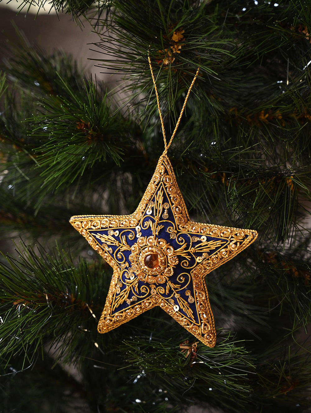 Load image into Gallery viewer, Hand Embroidered Zardozi Xmas Decorations - Blue &amp; Gold Stars (Set of 2)