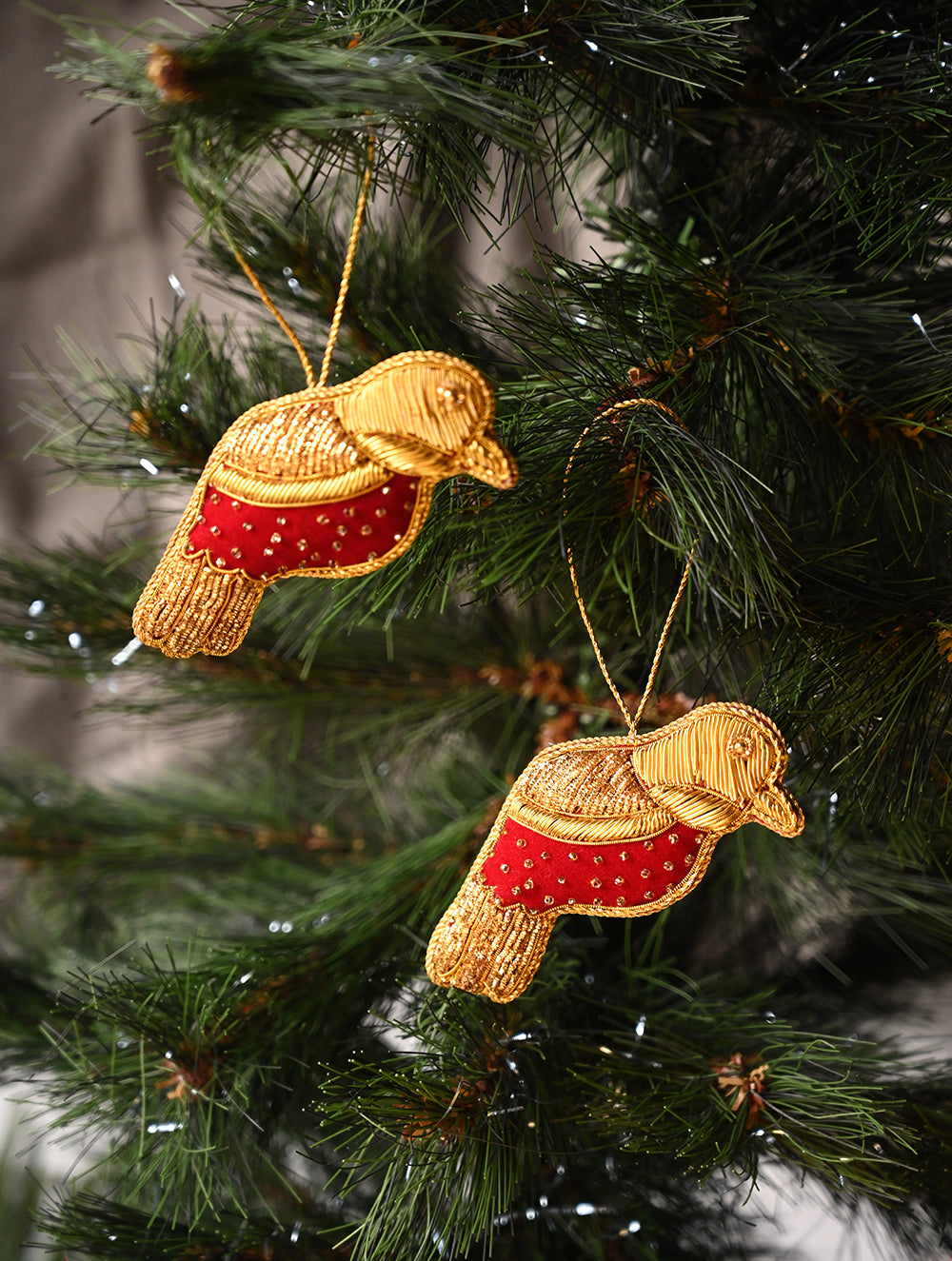 Load image into Gallery viewer, Hand Embroidered Zardozi Xmas Decorations - Red &amp; Gold Birds (Set of 2)