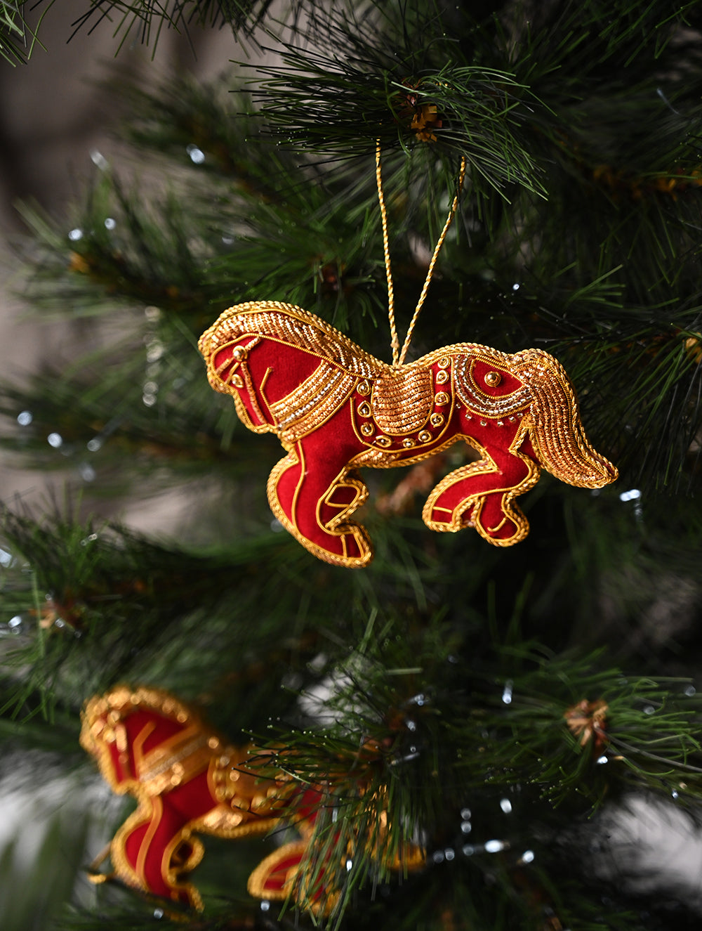 Load image into Gallery viewer, Hand Embroidered Zardozi Xmas Decorations - Red &amp; Gold Horses (Set of 2)