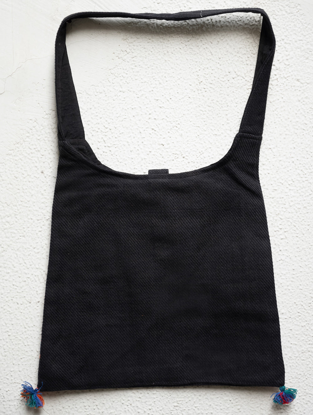 Load image into Gallery viewer, Hand Woven Kashida Pattu Sling Bag - Black Threads