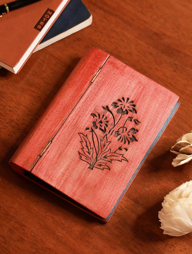 Handcrafted Wooden Engraved Paper Holder - Red