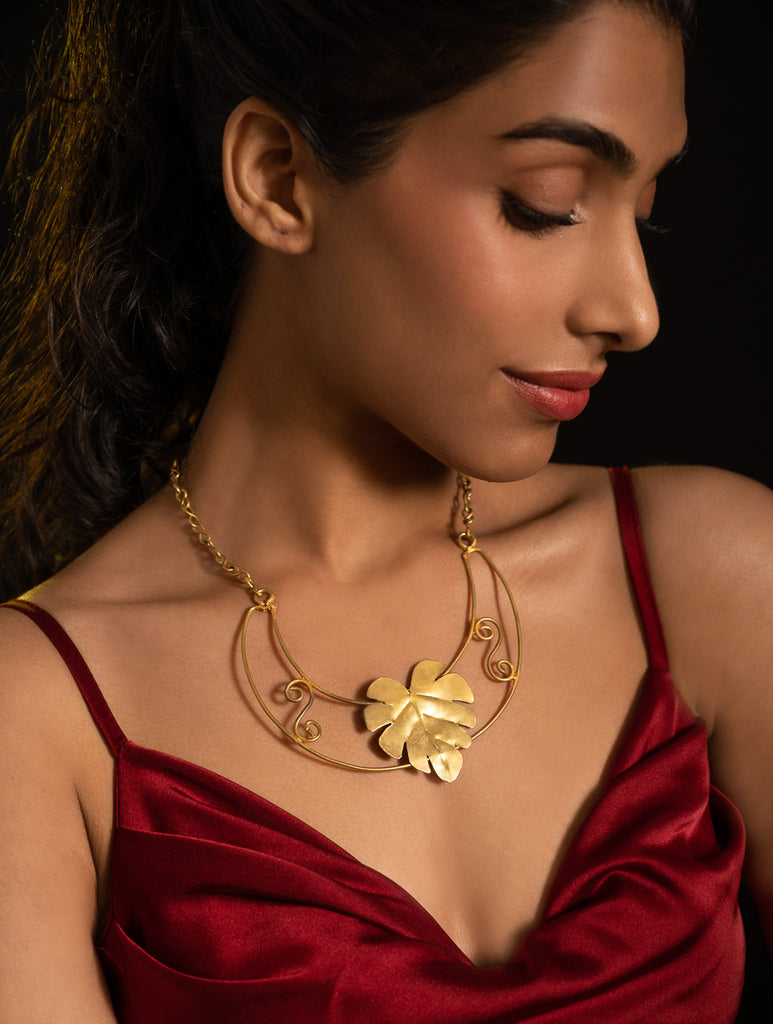 Handcrafted Brass Neckpiece - Araceae Pad 