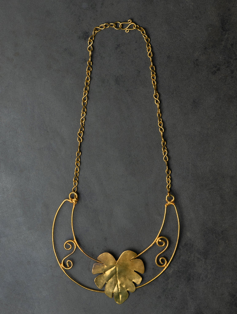 Handcrafted Brass Neckpiece - Araceae Pad 