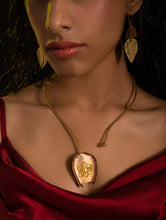 Load image into Gallery viewer, Handcrafted Brass &amp; Copper Jewelry Set - Tamaliya (Set of Two)
