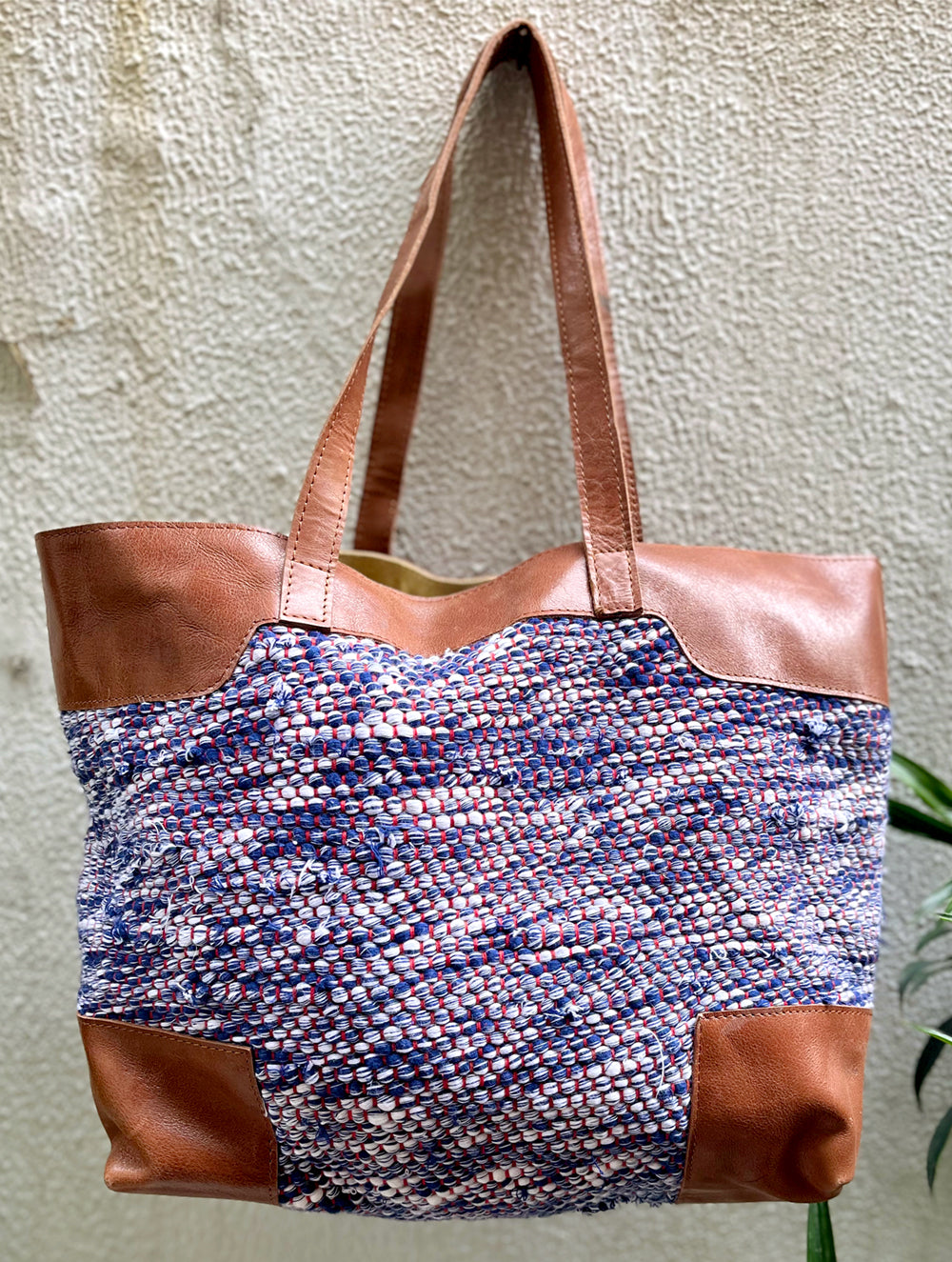 Load image into Gallery viewer, Handcrafted Jawaja Leather Tote with Patch