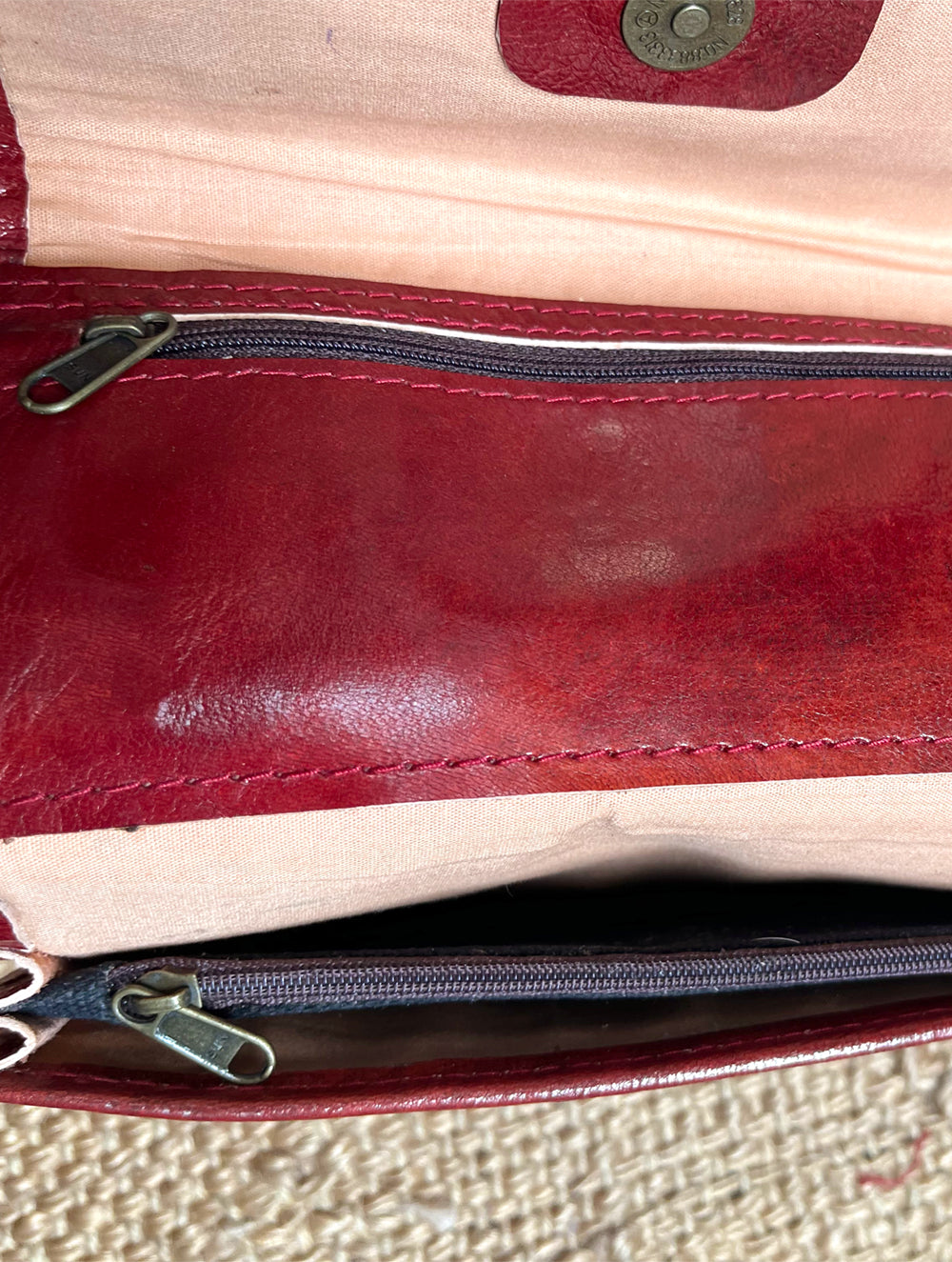 Load image into Gallery viewer, Handcrafted Jawaja Leather Wallet