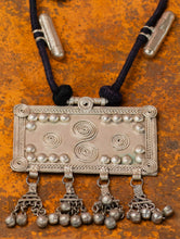 Load image into Gallery viewer, Handcrafted Lambani Tribal Craft Jewellery - Thayam Chinha