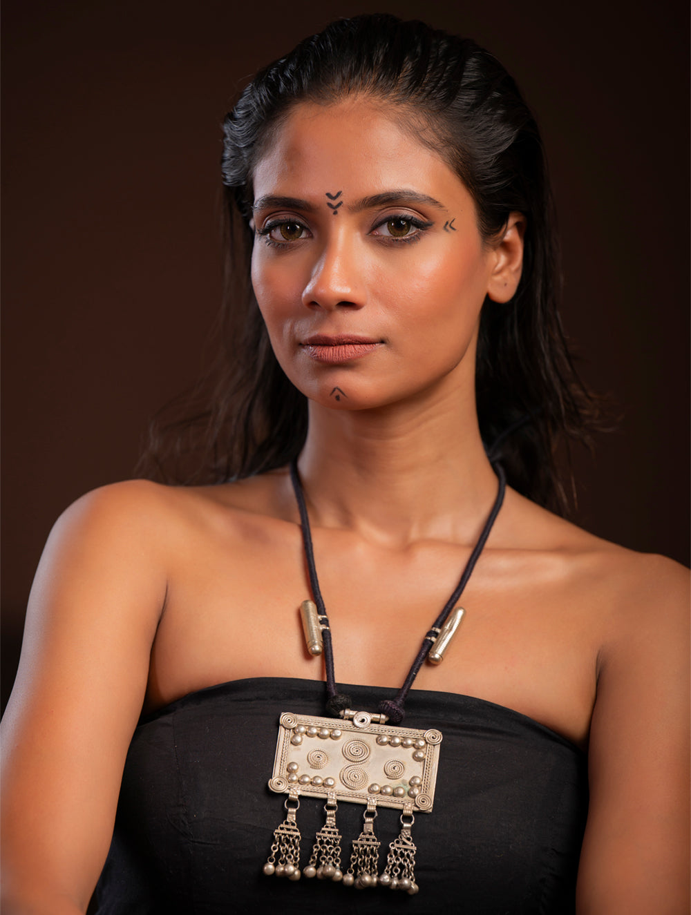 Load image into Gallery viewer, Handcrafted Lambani Tribal Craft Jewellery - Thayam Chinha