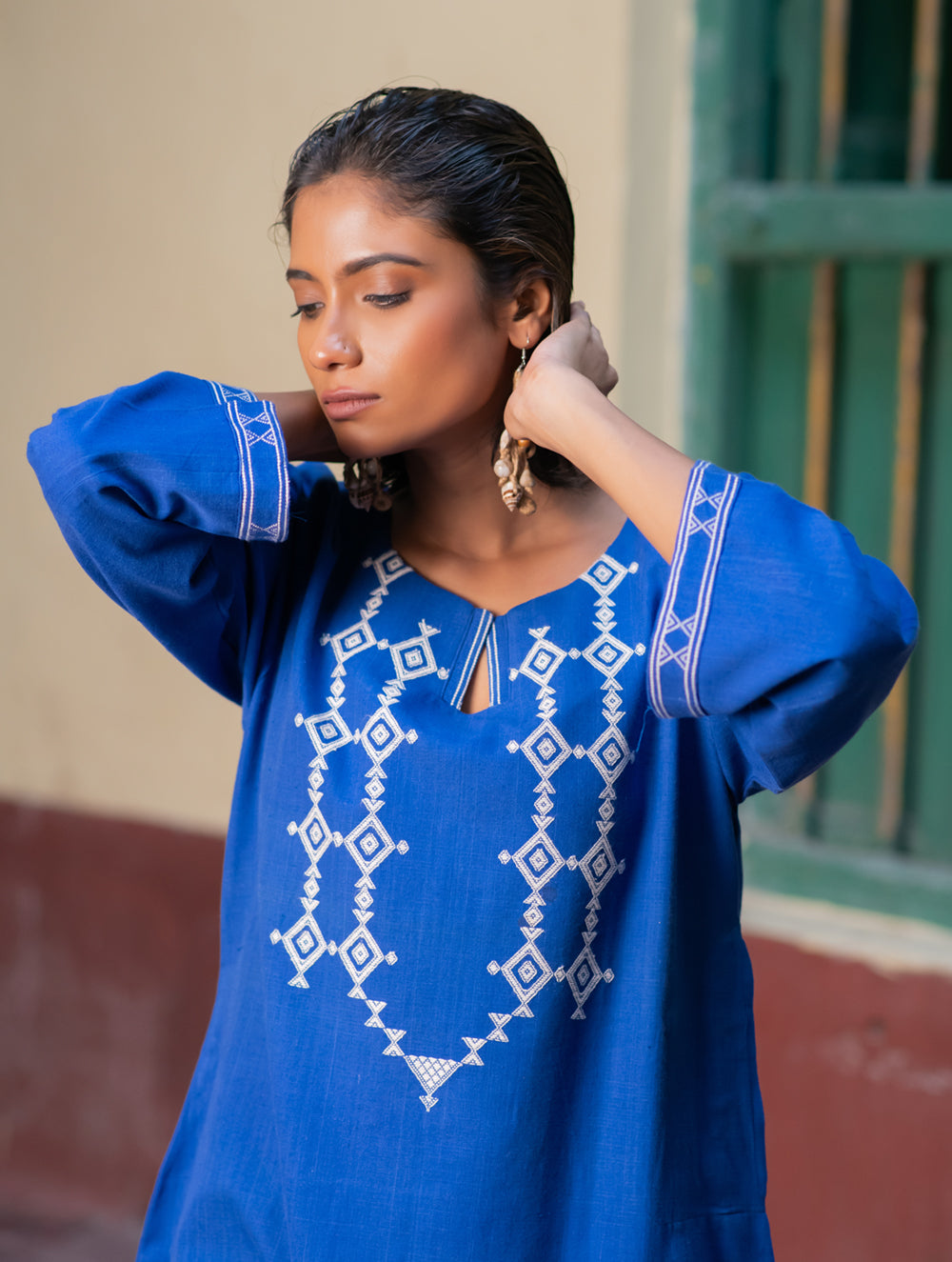Load image into Gallery viewer, Handwoven Elegance. Kashida Pattu Long Kaftan Dress - Royal Blue