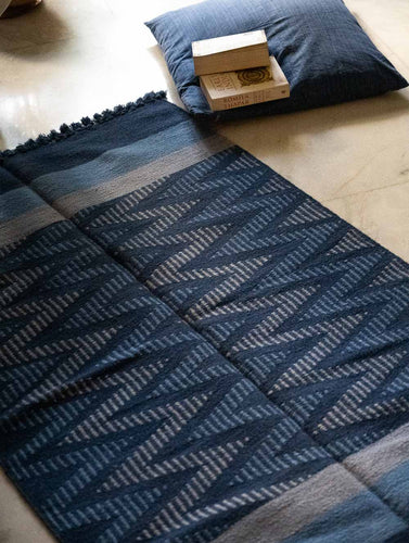 Handwoven Jawaja Rug - Blue Zigzags (5ft x 3ft)