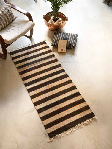 Handwoven Jawaja Slim Rug - Beige Shades (5ft x 2ft)