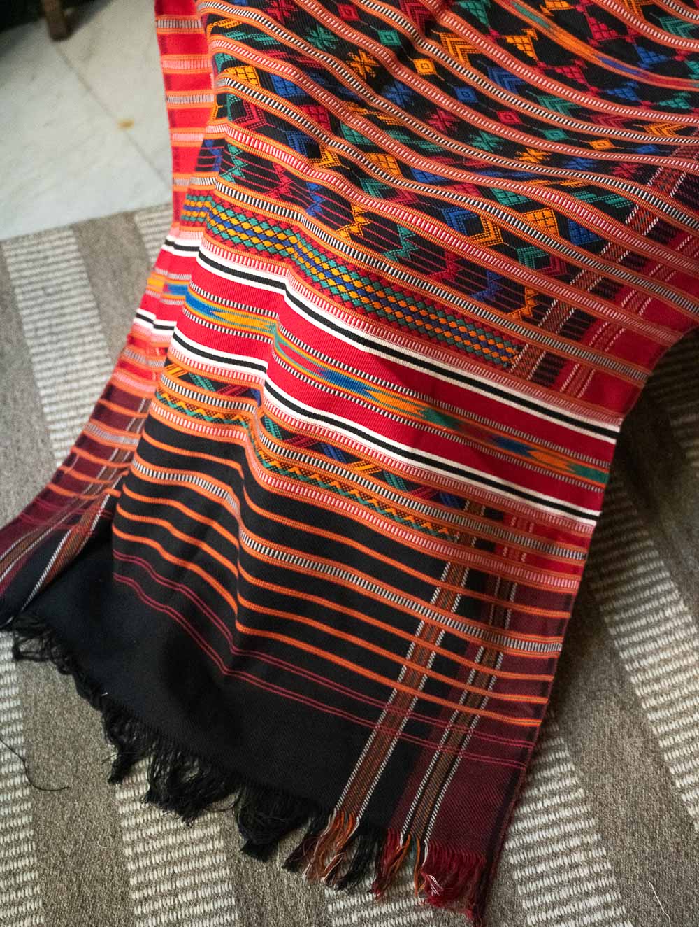 Load image into Gallery viewer, Handwoven Kashida Pattu Throw / Runner - Black Symphony, Large
