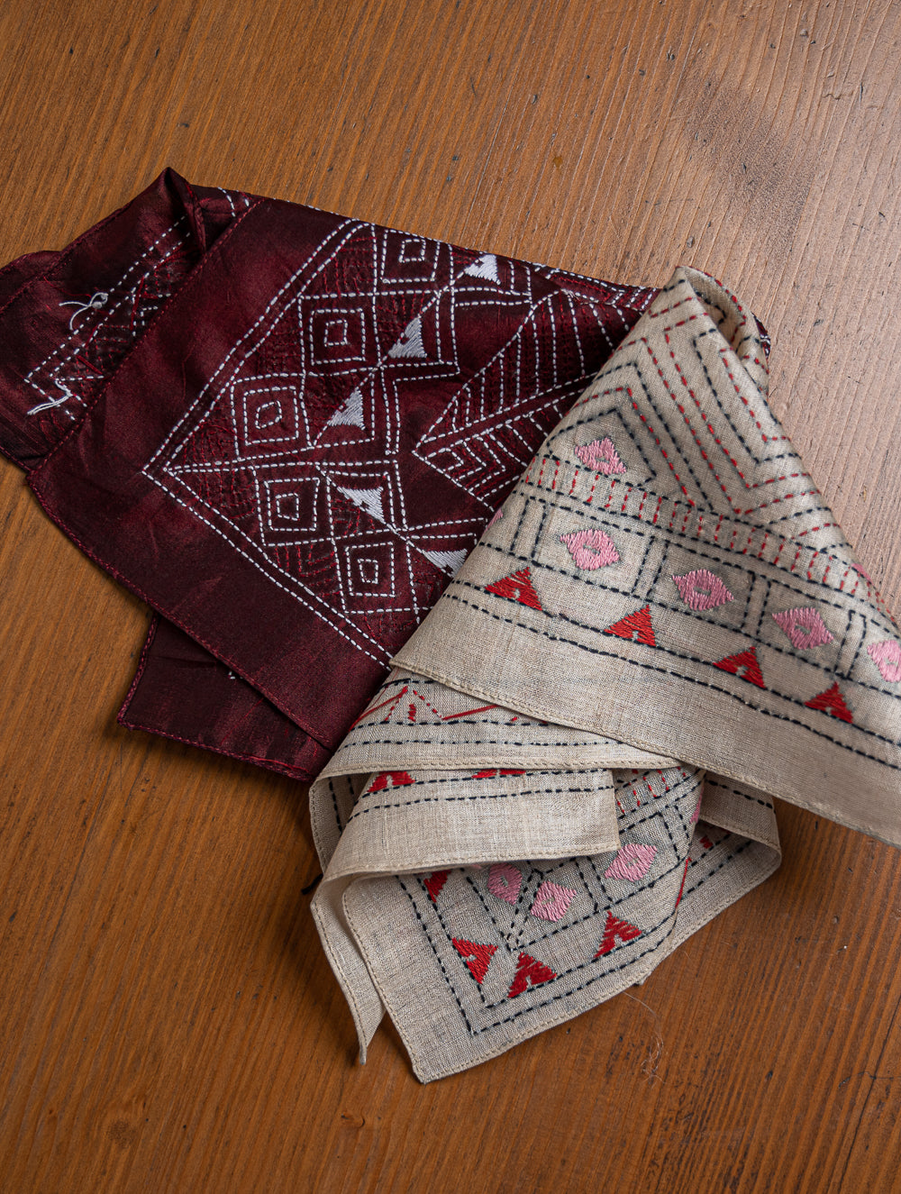 Load image into Gallery viewer, Heritage Batik Embroidered Pocket Squares (Set of 2)