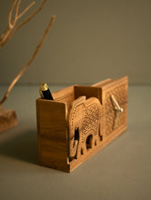 Load image into Gallery viewer, Jaali Craft Wooden Elephant Pen Stand with Clock 