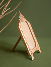 Load image into Gallery viewer, Jaali Craft Wooden Photo Frame - Arch