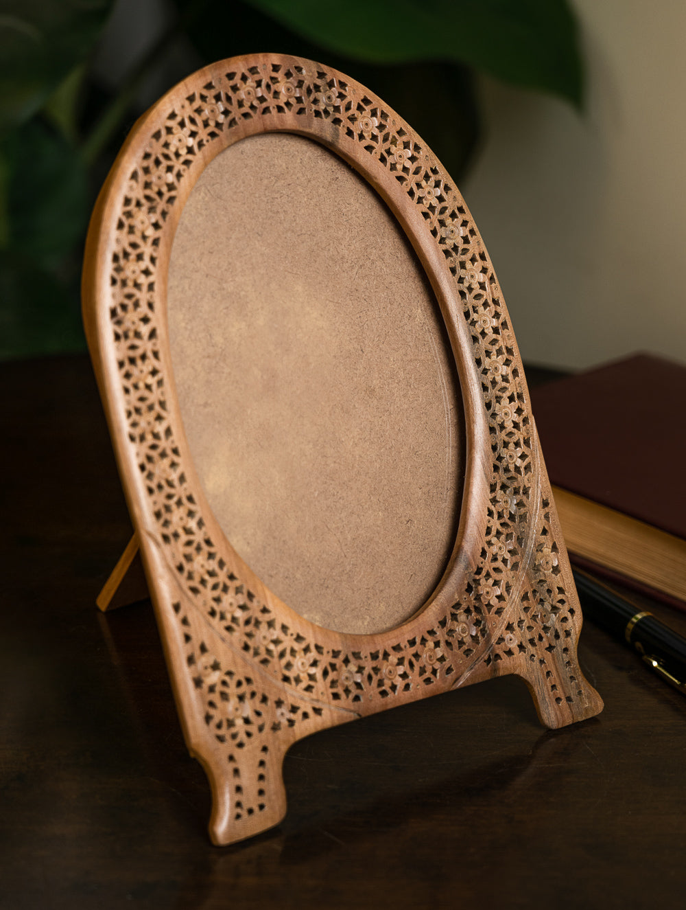 Jaali Craft Wooden Photo Frame - Oval