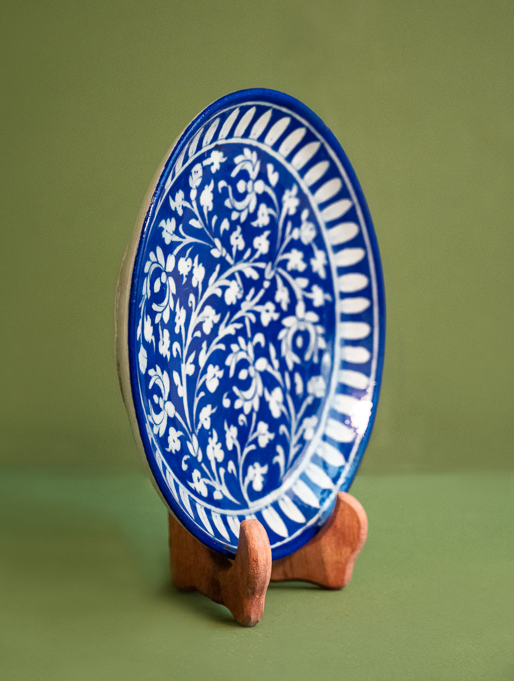 Load image into Gallery viewer, Jaipur Blue Pottery Decorative Plate - Indigo Baagh