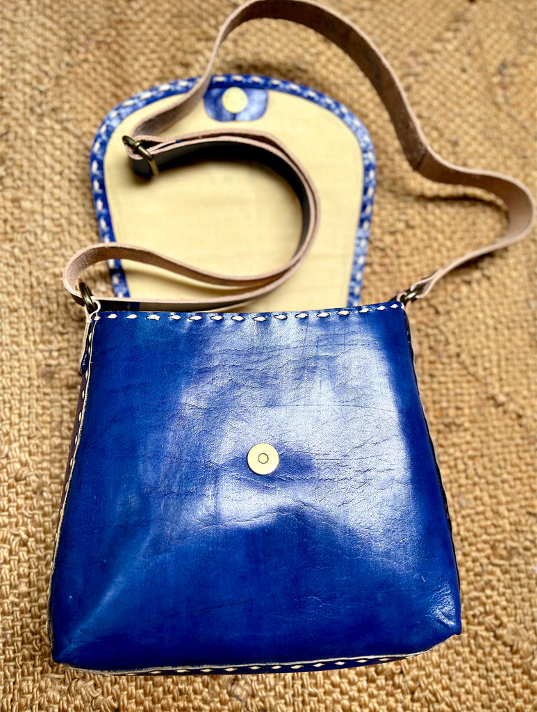 Jawaja Leather Bag with Contrasting Stitches