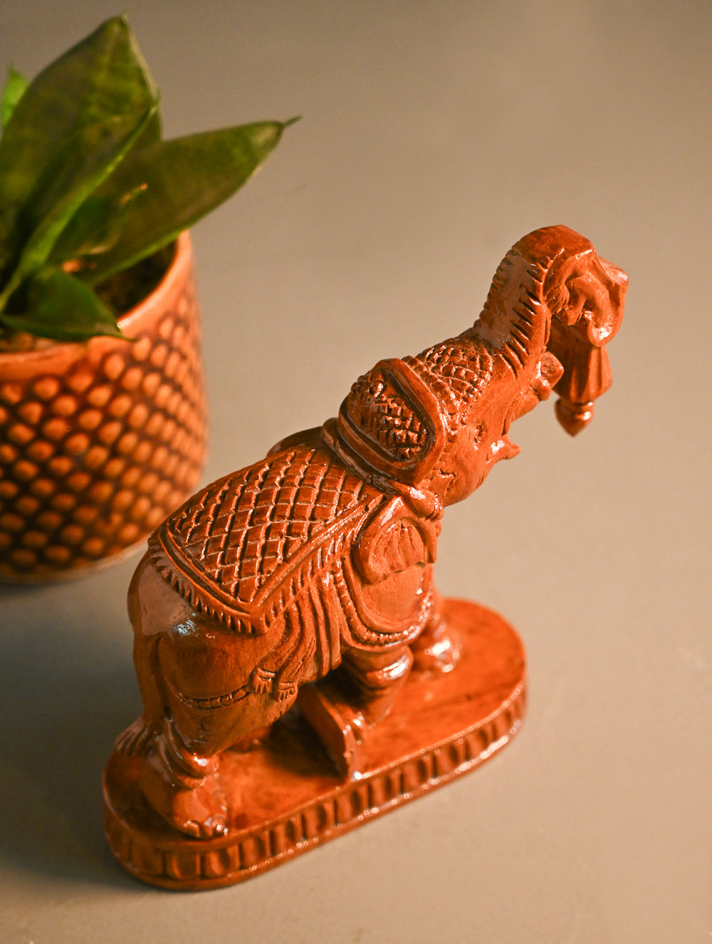 Exclusive Karnataka Wood Carving Curio- Gaja Vilasa