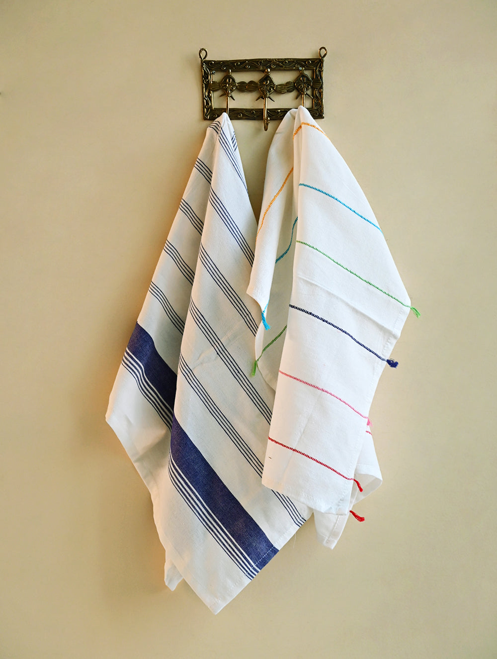 Handwoven Soft Kerala Cotton Kitchen-to-Coast Towels Gift Set in Sabai Grass Basket - Ocean Line (Set of 3)