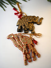 Load image into Gallery viewer, Kashmiri Art Xmas Decorations - Gold Chinar (Set of 6)