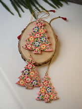 Load image into Gallery viewer, Kashmiri Art Xmas Decorations - Lavender Medley (Set of 9)