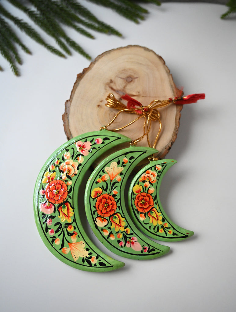 Kashmiri Art Xmas Decorations - Mauve & Green Flora (Set of 10)