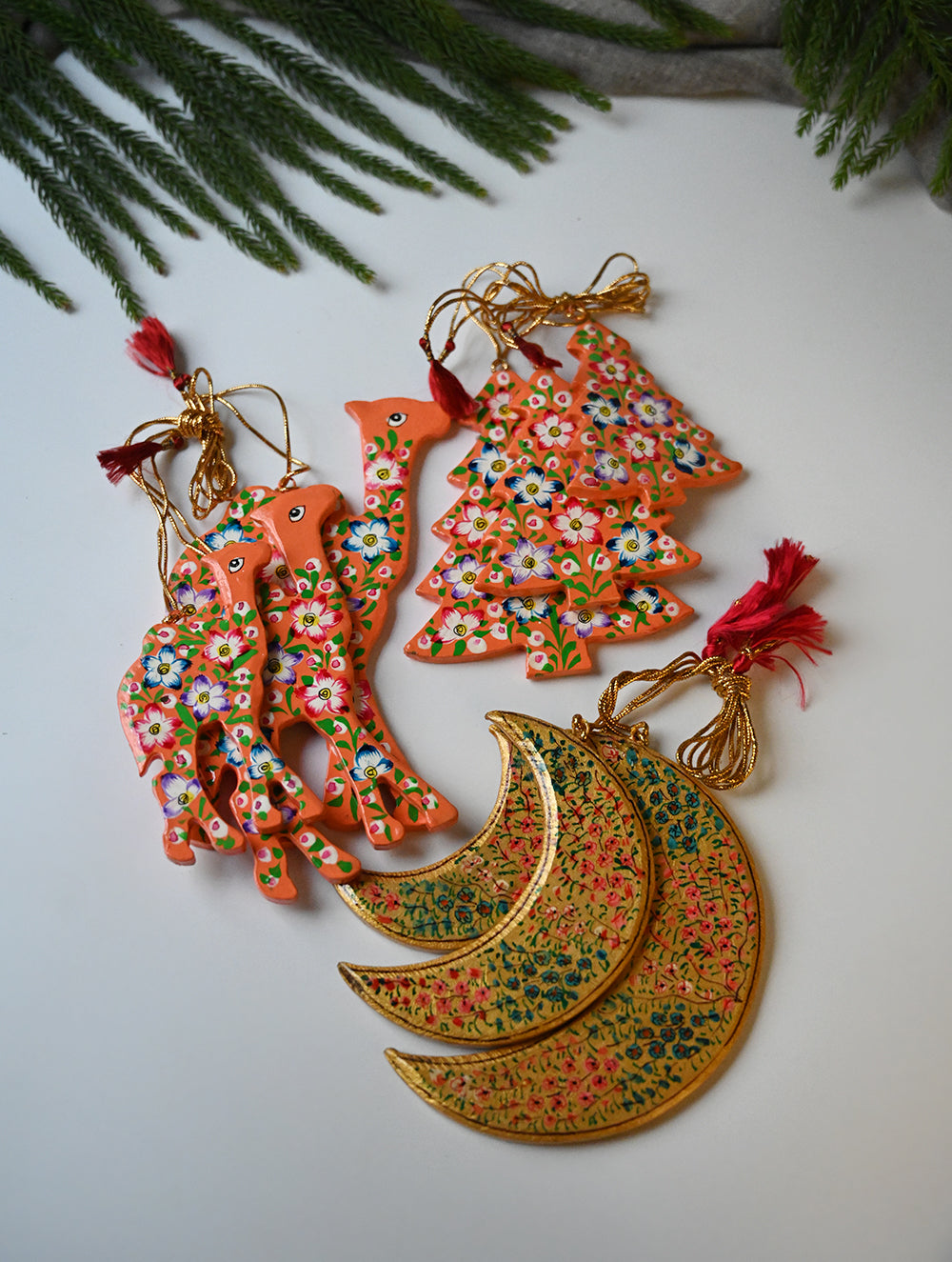 Load image into Gallery viewer, Kashmiri Art Xmas Decorations - Orange &amp; Gold Flora (Set of 9)