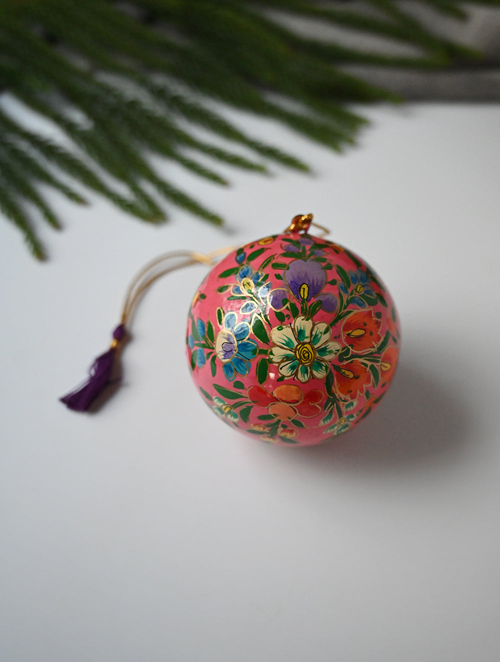 Load image into Gallery viewer, Kashmiri Art Xmas Decorations - Pink &amp; Orange Flora (Set of 9)