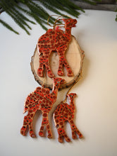 Load image into Gallery viewer, Kashmiri Art Xmas Decorations - Red Medley (Set of 6)