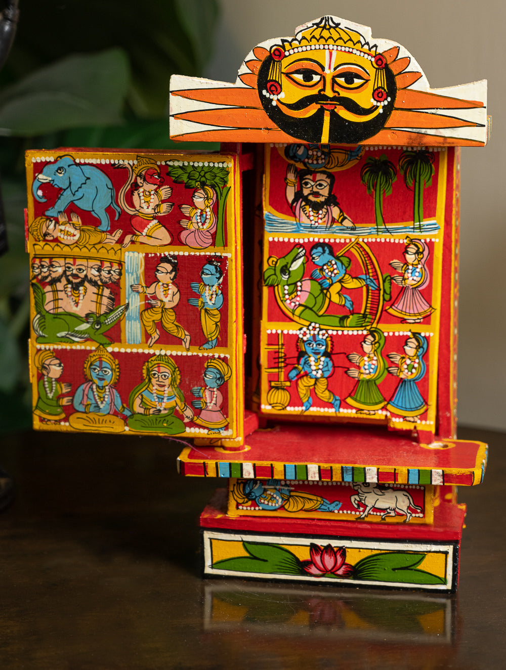 Load image into Gallery viewer, Kavad Craft Curio - Ramayan, Painted Wood Portable Shrine (Red 11")
