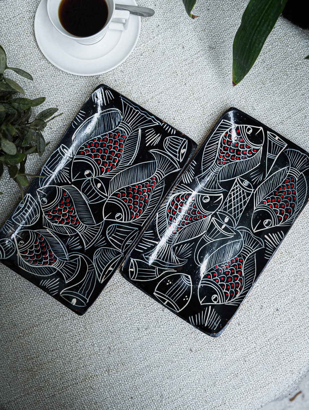 Lacquered, Hand Painted Patua Art Wooden Tray - Fish (Set of 2)
