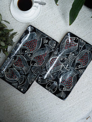 Lacquered, Hand Painted Patua Art Wooden Tray - Fish (Set of 2)
