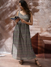 Load image into Gallery viewer, Light &amp; Soft. Handwoven Ikat Dress - Grey Mirage