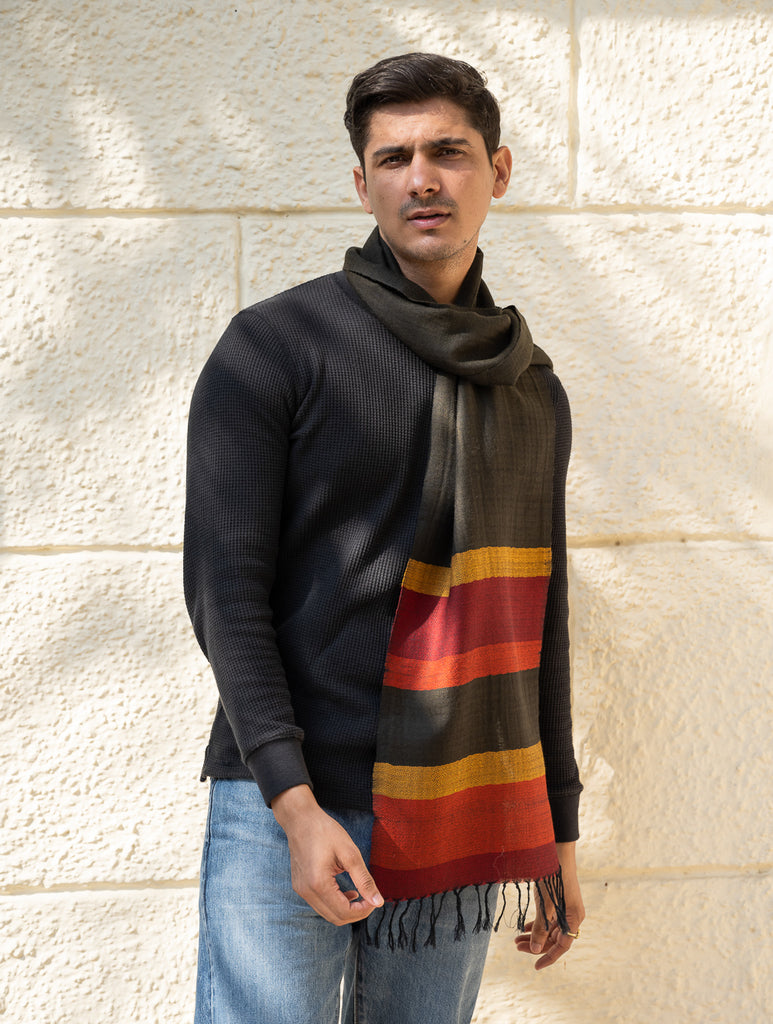 Light & Warm Himachal Muffler - Coal & Ember 