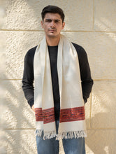 Load image into Gallery viewer, Light &amp; Warm Himachal Muffler - Ivory Ridge