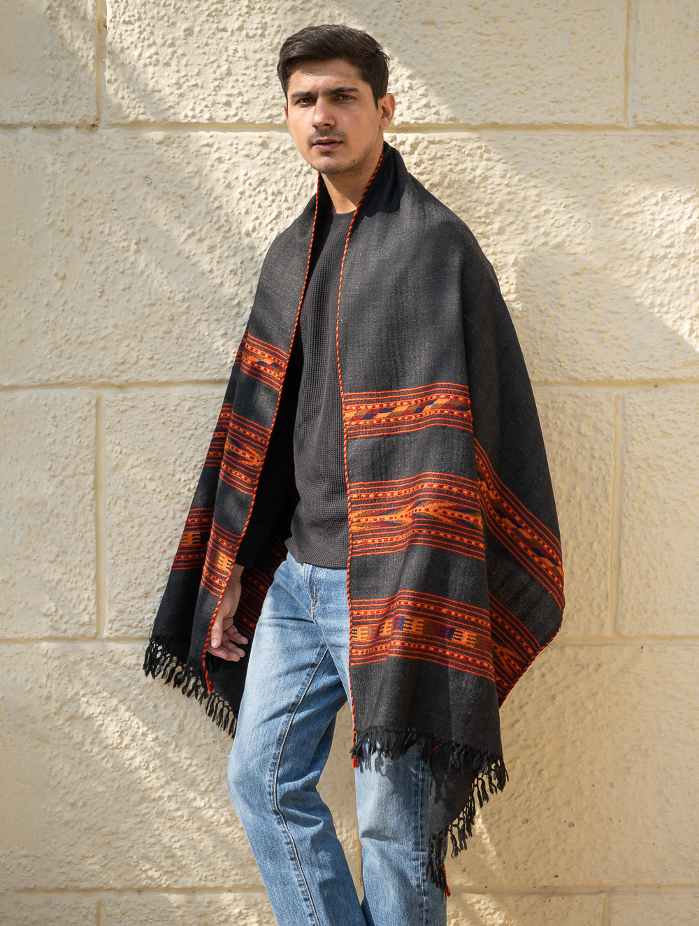 Load image into Gallery viewer, Light &amp; Warm Himachal Stole - Raven Bands