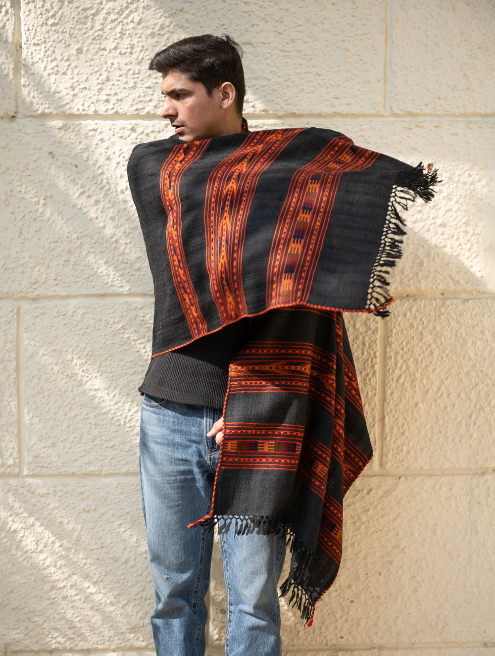Load image into Gallery viewer, Light &amp; Warm Himachal Stole - Raven Bands
