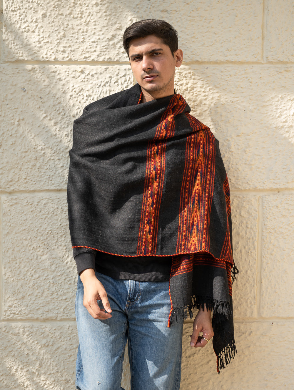 Load image into Gallery viewer, Light &amp; Warm Himachal Stole - Raven Bands