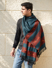 Load image into Gallery viewer, Light &amp; Warm Himachal Stole - Sea Moss