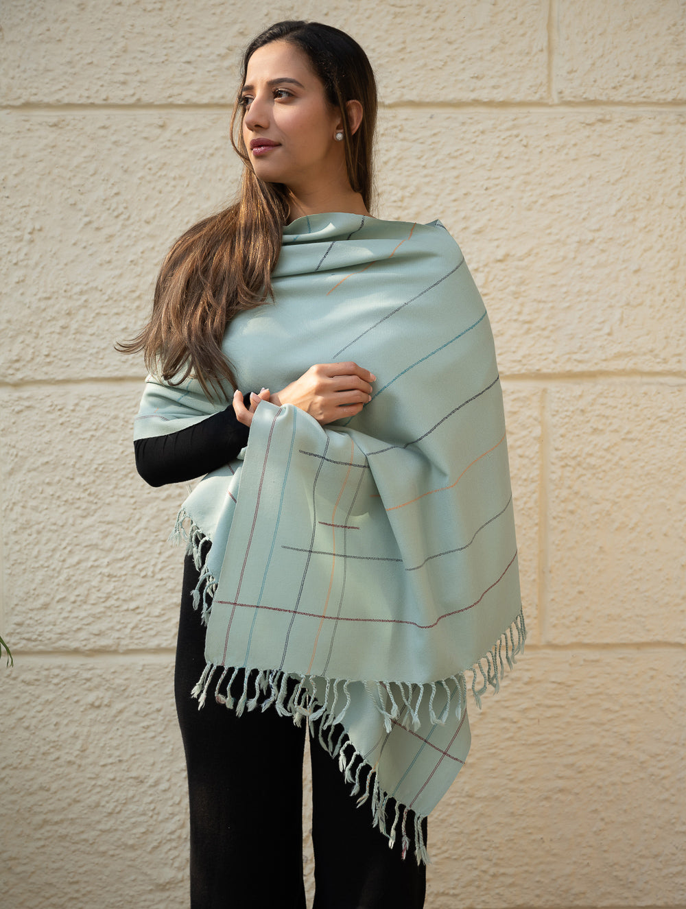 Load image into Gallery viewer, Light &amp; Warm Merino Wool Kinnauri Stole - Cool Mist Link