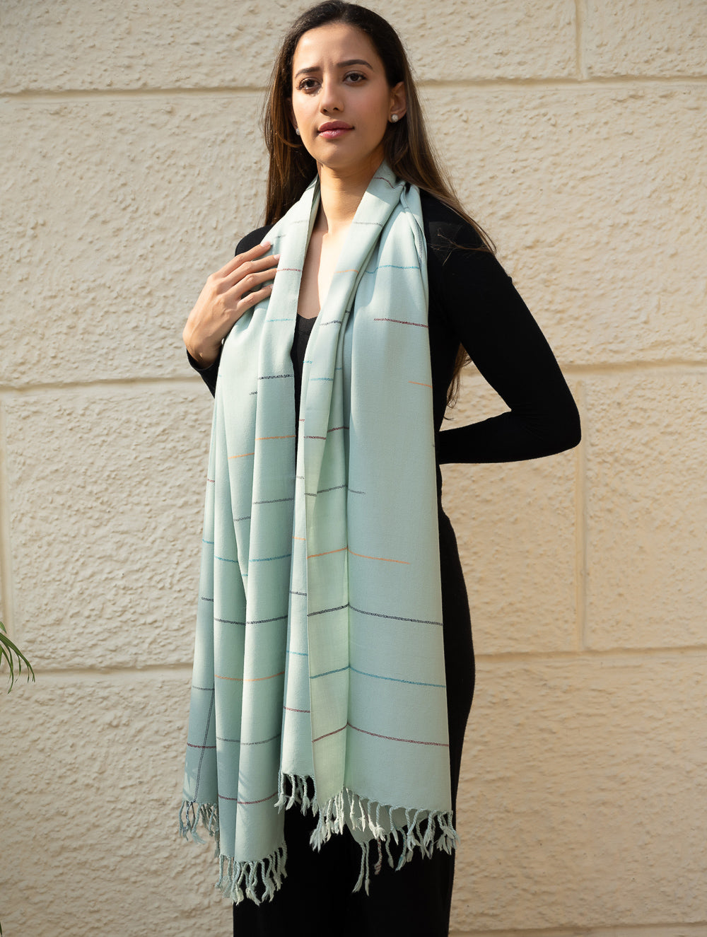 Load image into Gallery viewer, Light &amp; Warm Merino Wool Kinnauri Stole - Cool Mist Link