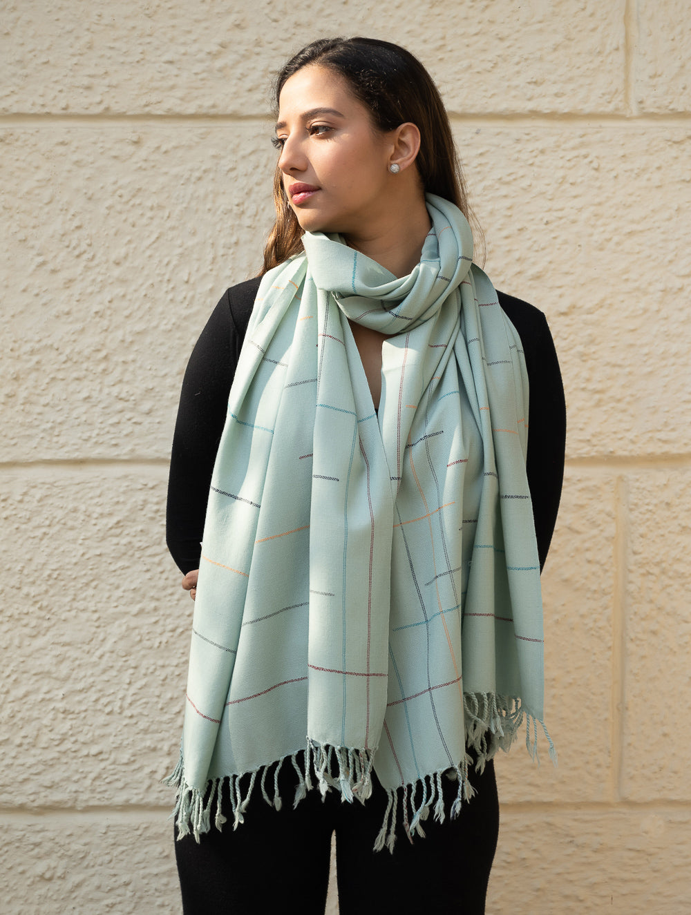 Load image into Gallery viewer, Light &amp; Warm Merino Wool Kinnauri Stole - Cool Mist Link